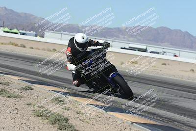 media/Oct-30-2025-Racers Edge (Thu) [[dabbdaf680]]/3-B Group/Session 3 (Turn 15 Inside)/